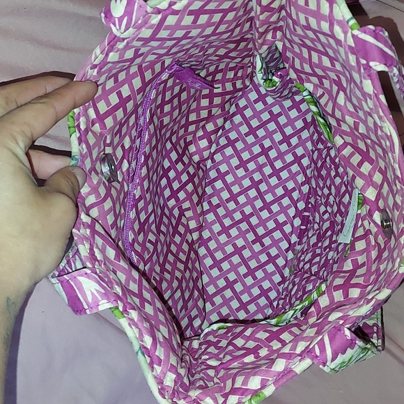 Purses - Picture 4 of 4